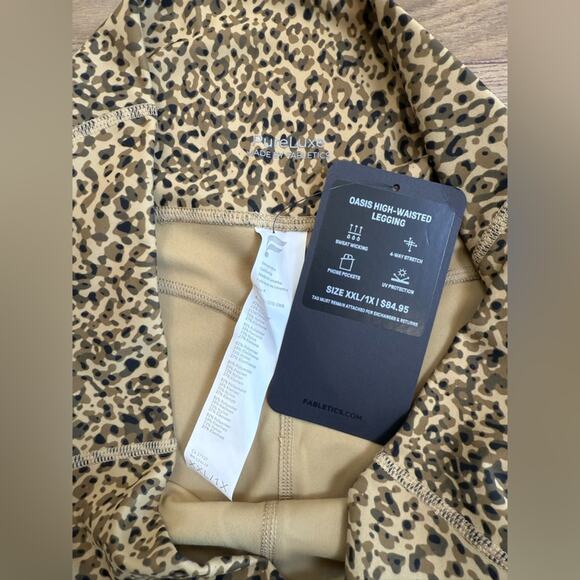 NWT Fabletics Oasis PureLuxe High-Waisted Legging Leopard Print Size 1X - Picture 8 of 12